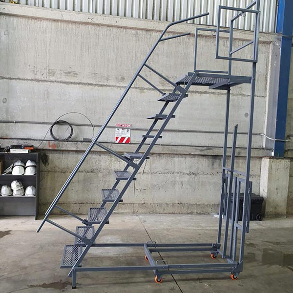 escalera-metalica-distribuidora-larce
